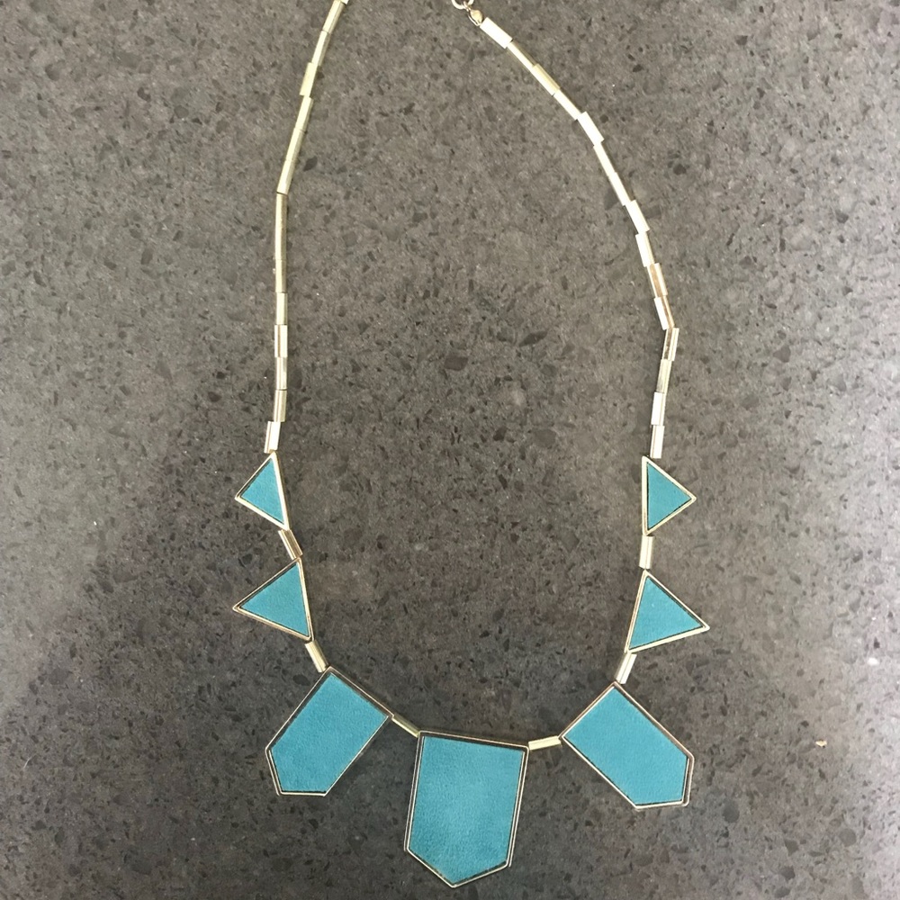 House of Harlow Station Necklace